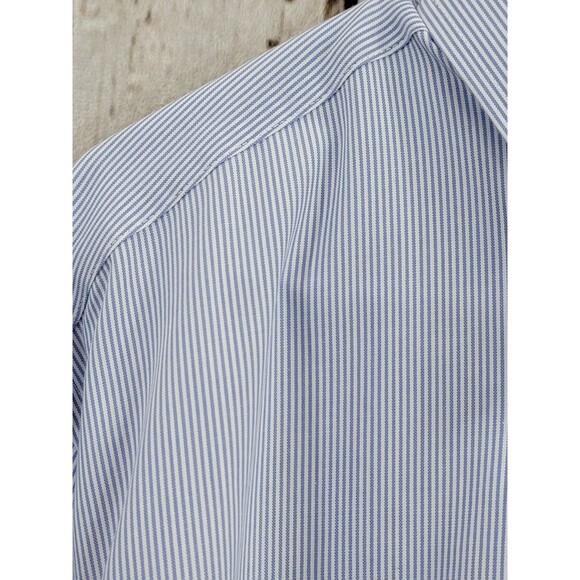 UNTUCKit Men's XL Wrinkle-Free Bordeaux Shirt Blue White Stripe Dress Shirt EUC - Picture 2 of 9